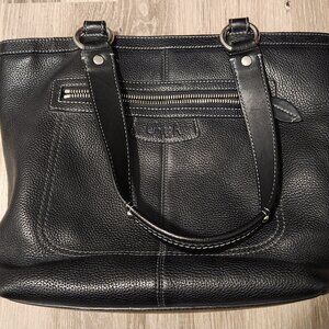Coach Leather Shoulder Bag